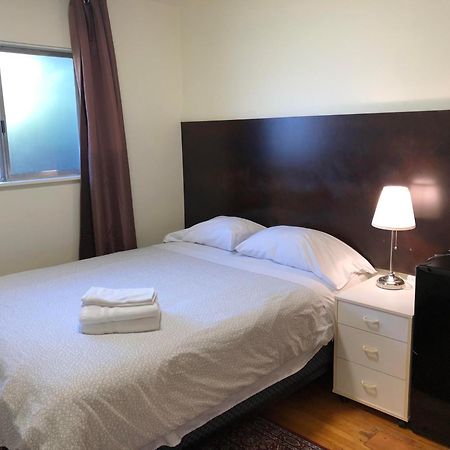 Comfort Cottage Guest House Near Subway Station, Bus And Downtown Vancouver Zewnętrze zdjęcie