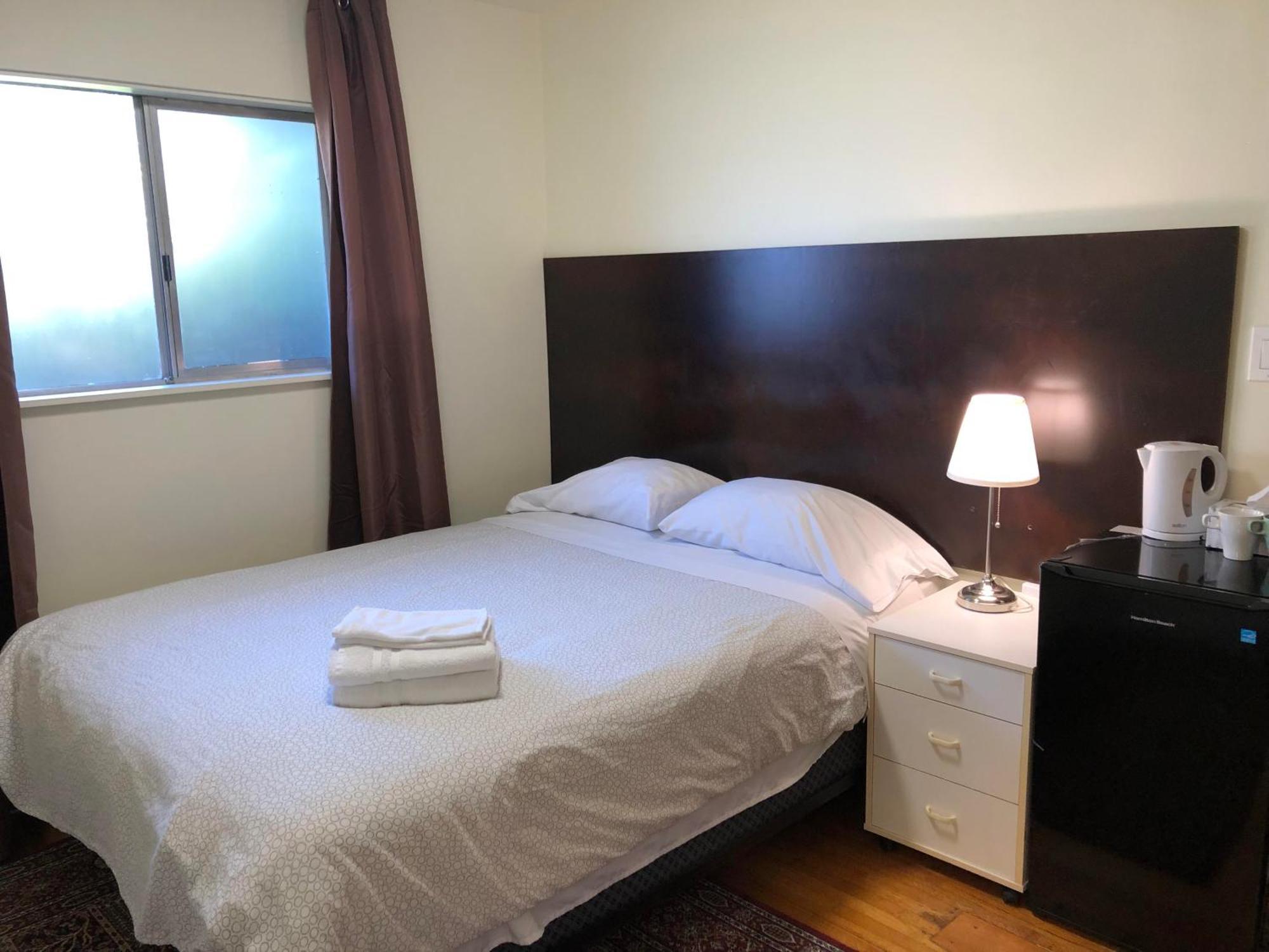 Comfort Cottage Guest House Near Subway Station, Bus And Downtown Vancouver Zewnętrze zdjęcie